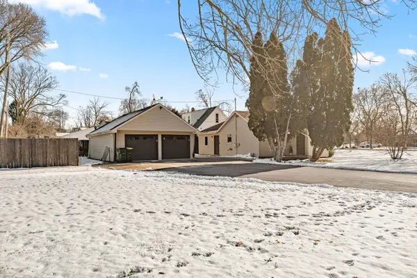 425 Grove Street, Wood Dale, IL 60191