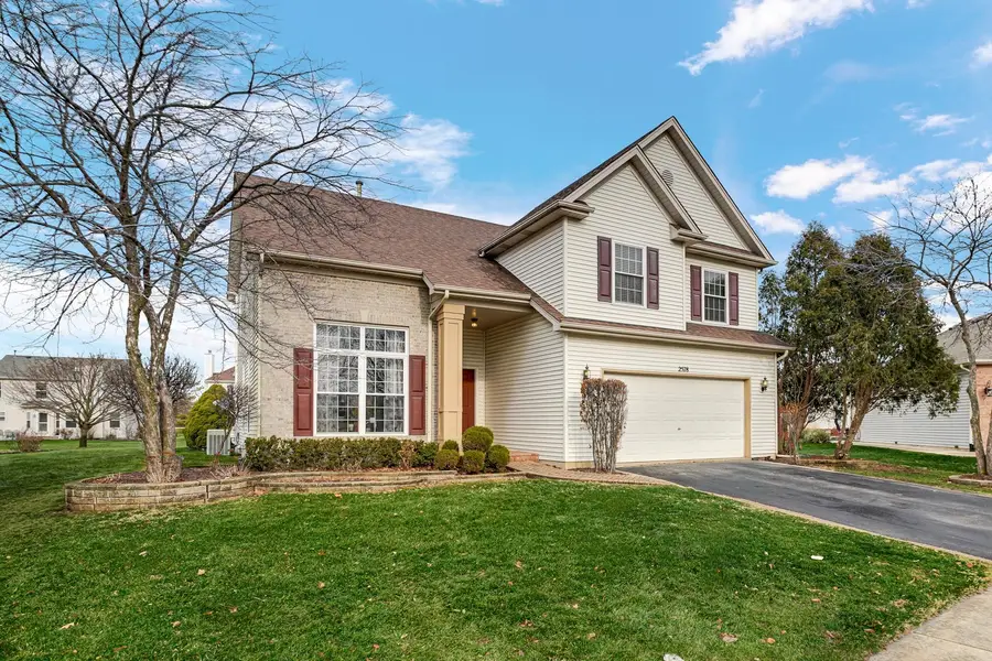 2578 Crestview Drive, Aurora, IL 60502 - Image #3