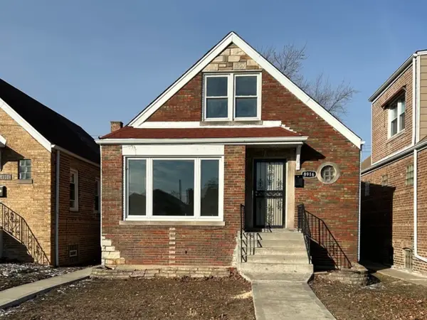 8916 S Merrill Avenue, Chicago, IL 60617
