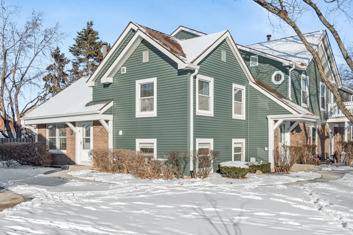 2764 Weeping Willow Drive #A, Lisle, IL 60532 - Image #1