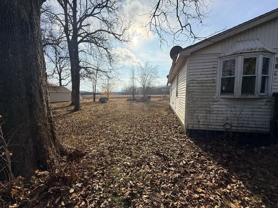 6939 Route 108, Carlinville, IL 62626 - Image #2