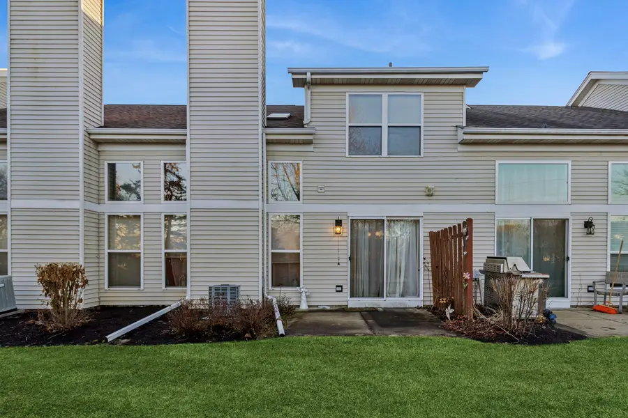 18 Peach Tree Court, Algonquin, IL 60102 - #2