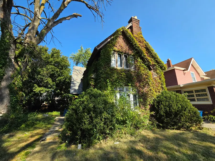 61 E 155th Street, Harvey, IL 60426 - Image #2