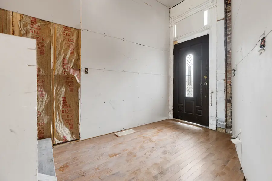 4162 S Lake Park Avenue, Chicago, IL 60653 - Image #3