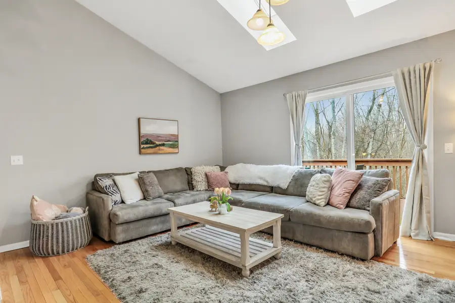 1861 Maplewood Court, Grayslake, IL 60030 - Image #2