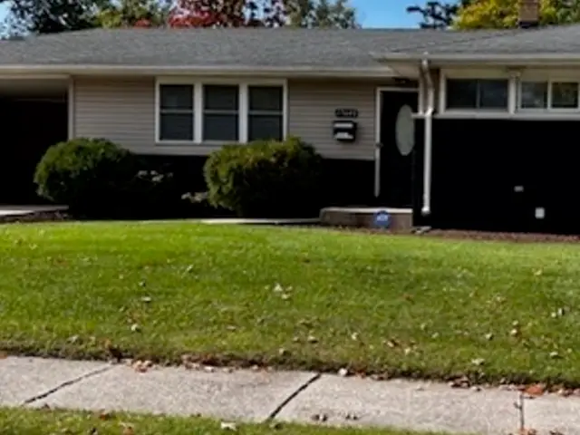 17640 Golfview Avenue, Homewood, IL 60430 - Image #1