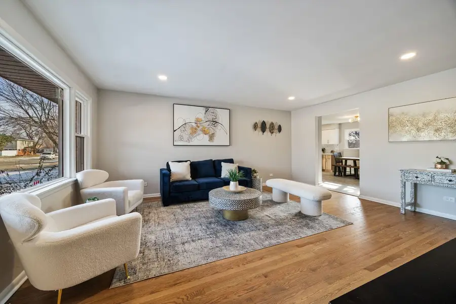 6733 W 88th Street, Oak Lawn, IL 60453 - #3