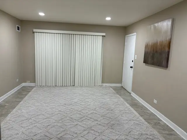 9388 Bay Colony Drive #1S, Des Plaines, IL 60016 - Image #2