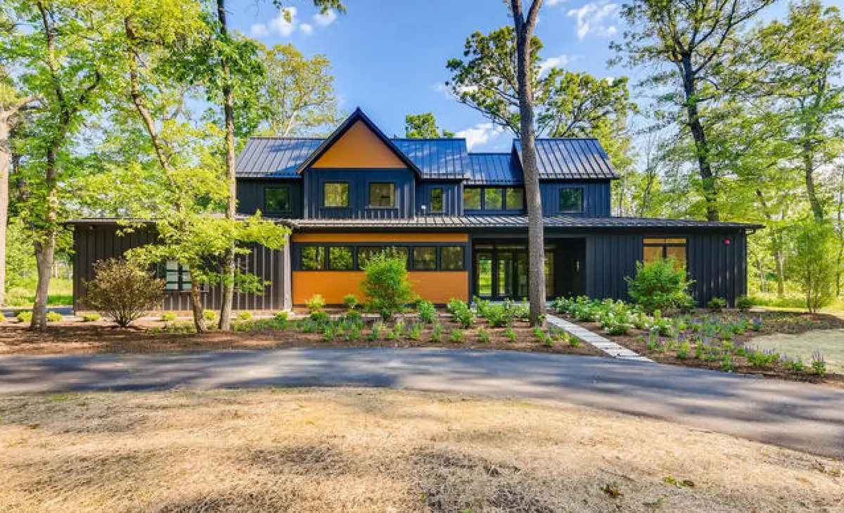 2020 Duffy Lane, Bannockburn, IL 60015 - Image #1