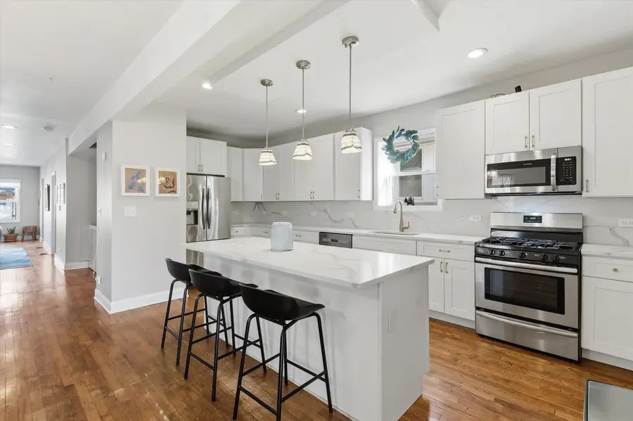 4935 W Carmen Avenue, Chicago, IL 60630 - Image #2