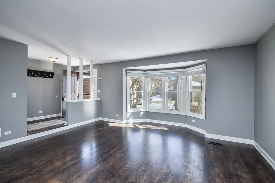 Address Withheld By Seller, Saint Charles, IL 60174 - Image #3