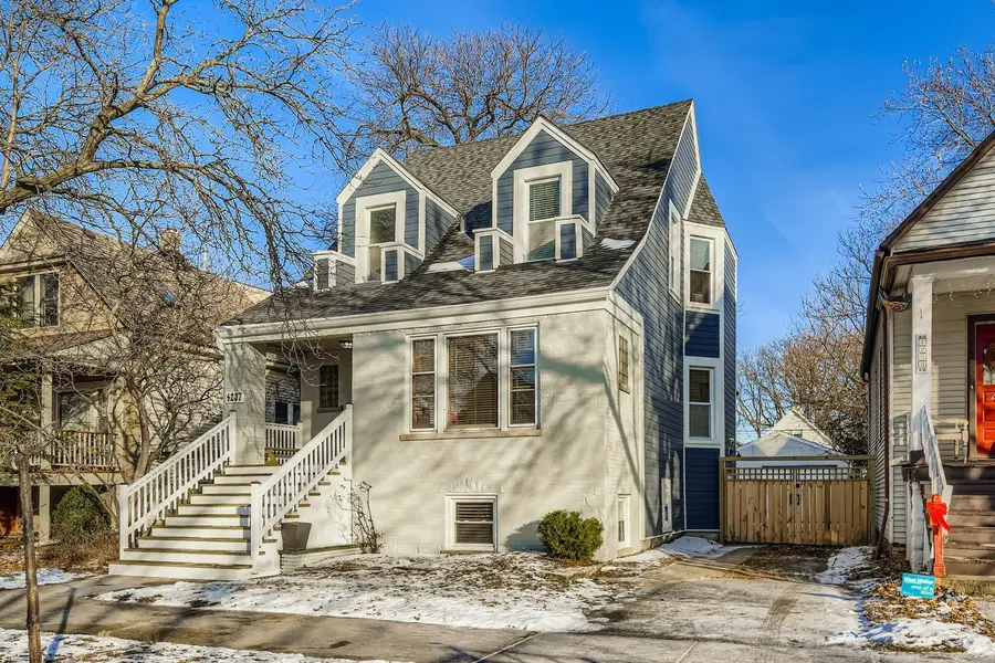 4237 N Avers Avenue, Chicago, IL 60618 - Image #2