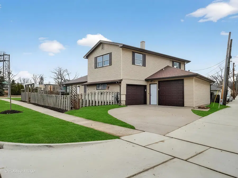 43 S Craig Place, Lombard, IL 60148 - Image #2