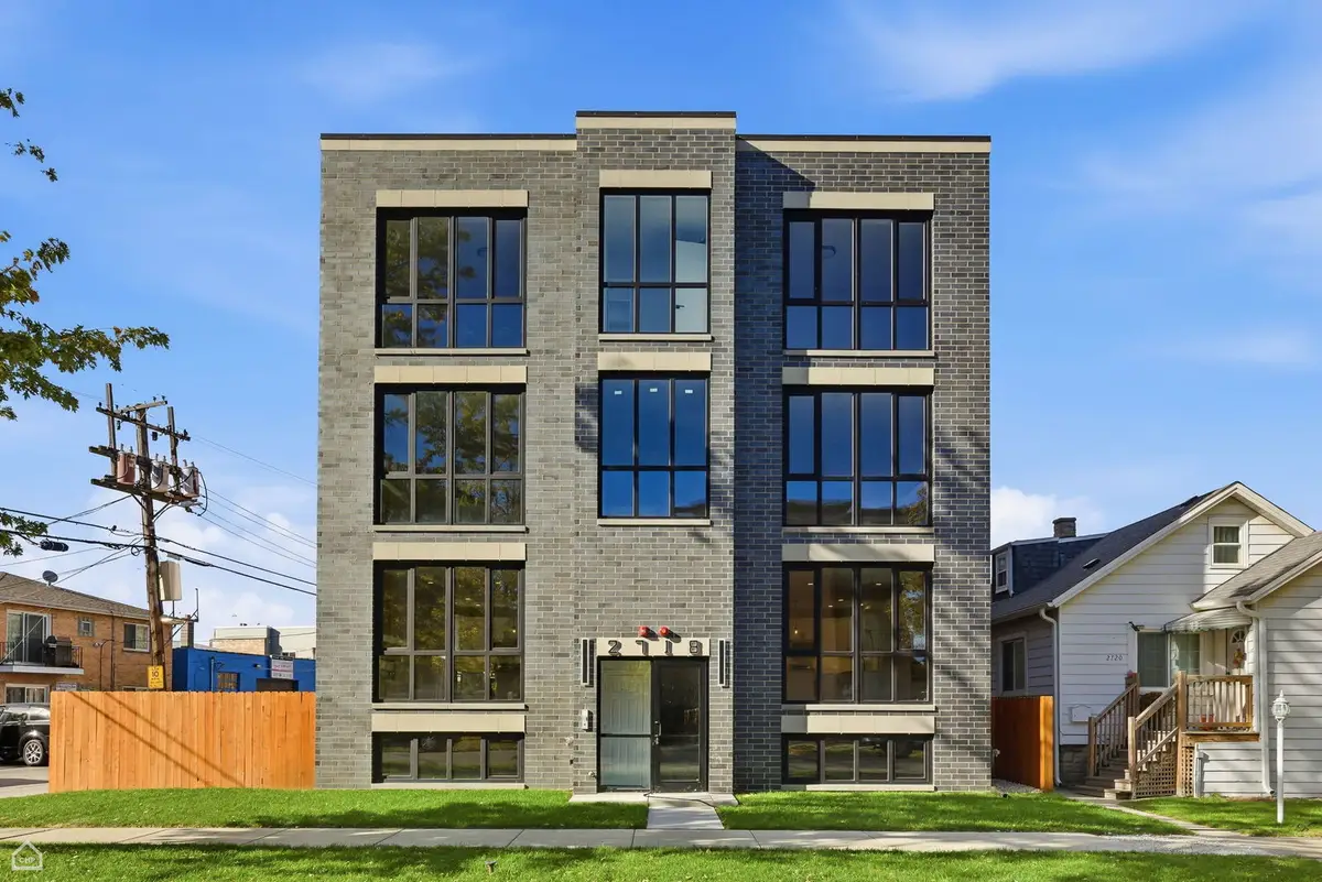 2718 N Budd Street #2S, River Grove, IL 60171 - Image #1