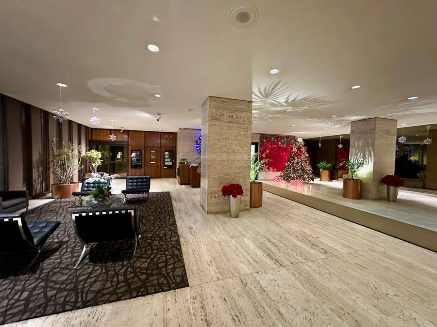 6033 N Sheridan Road #5G, Chicago, IL 60660 - Image #2