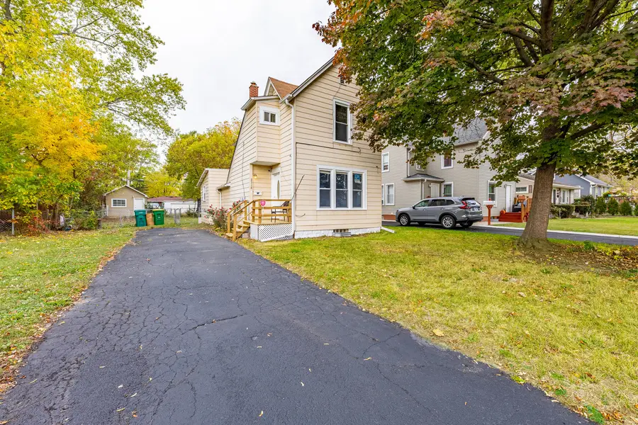 2318 Gideon Avenue, Zion, IL 60099 - Image #2