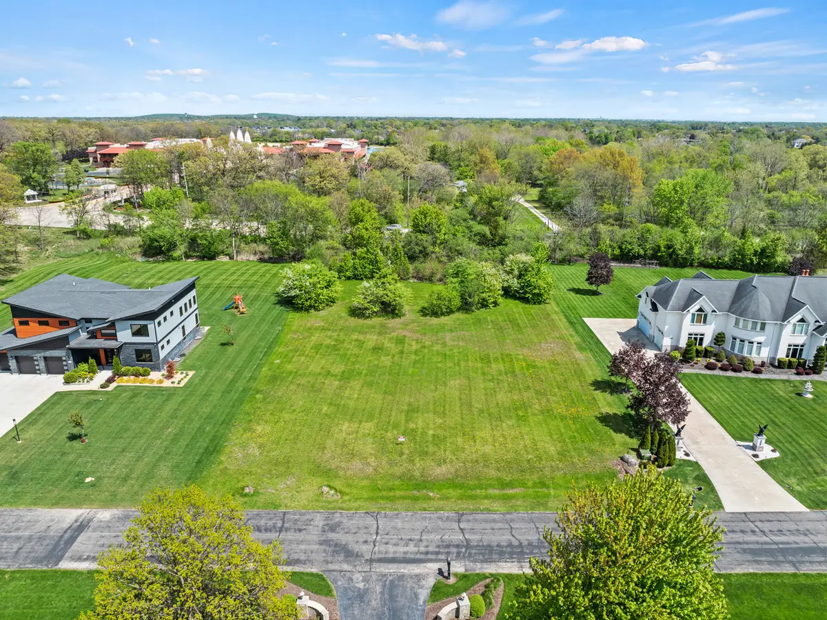 4N707 White Oak Lane, Wayne, IL 60184 - Image #1