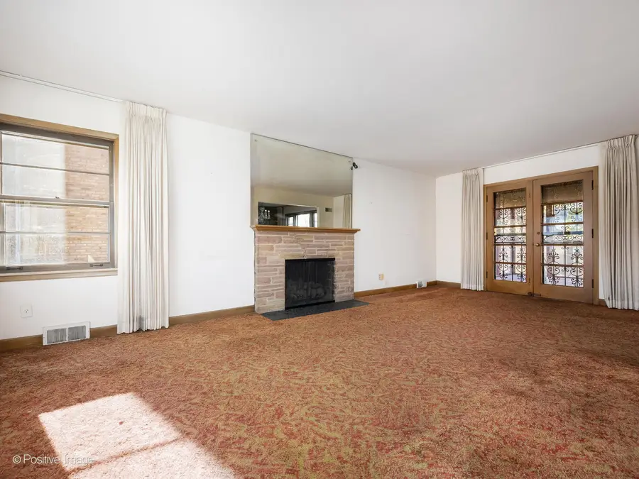 5932 N Keating Avenue, Chicago, IL 60646 - Image #3