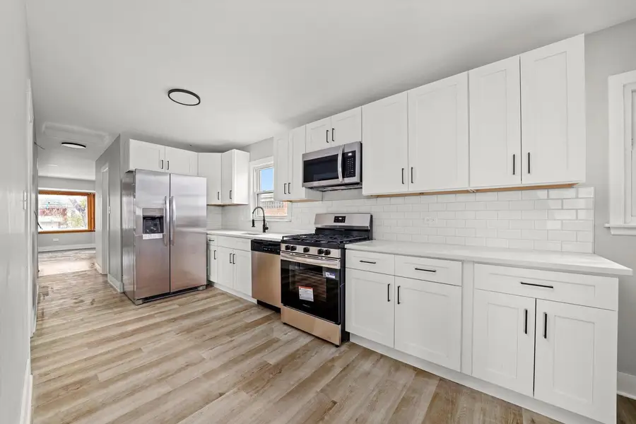 233 32nd Avenue, Bellwood, IL 60104 - #2