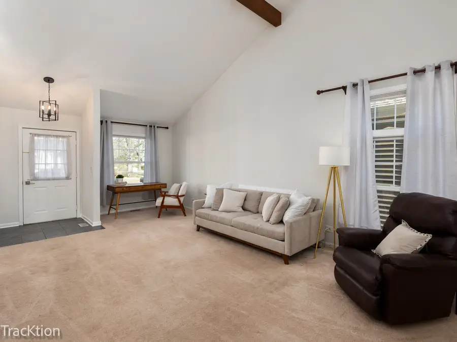 6385 Winstead Court, Lisle, IL 60532 - Image #3