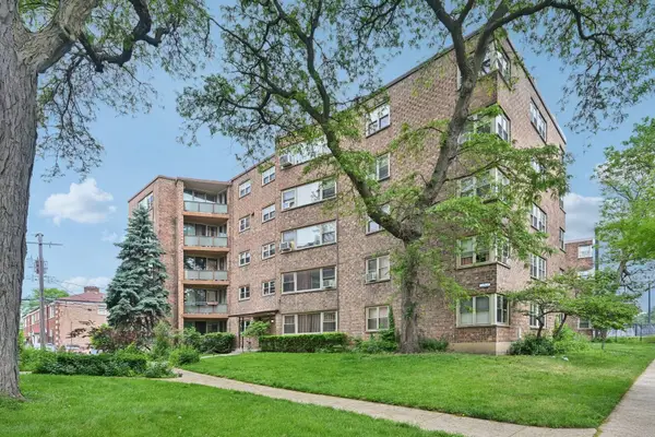 2142 W Rosemont Avenue #1A, Chicago, IL 60659
