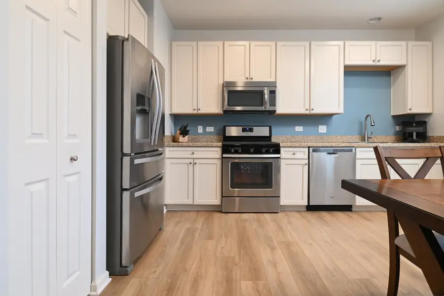 470 Town Center Boulevard, Gilberts, IL 60136 - Image #2