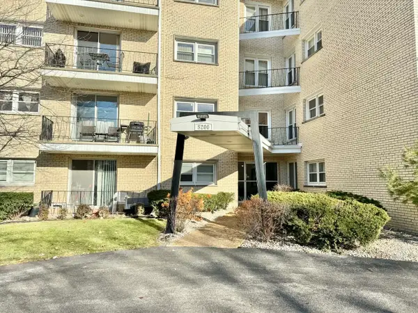 5200 Galitz Street #103, Skokie, IL 60077