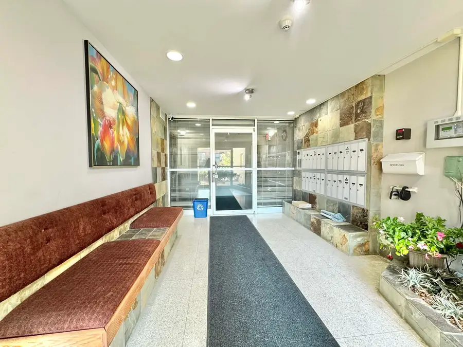 5200 Galitz Street #103, Skokie, IL 60077 - Image #2