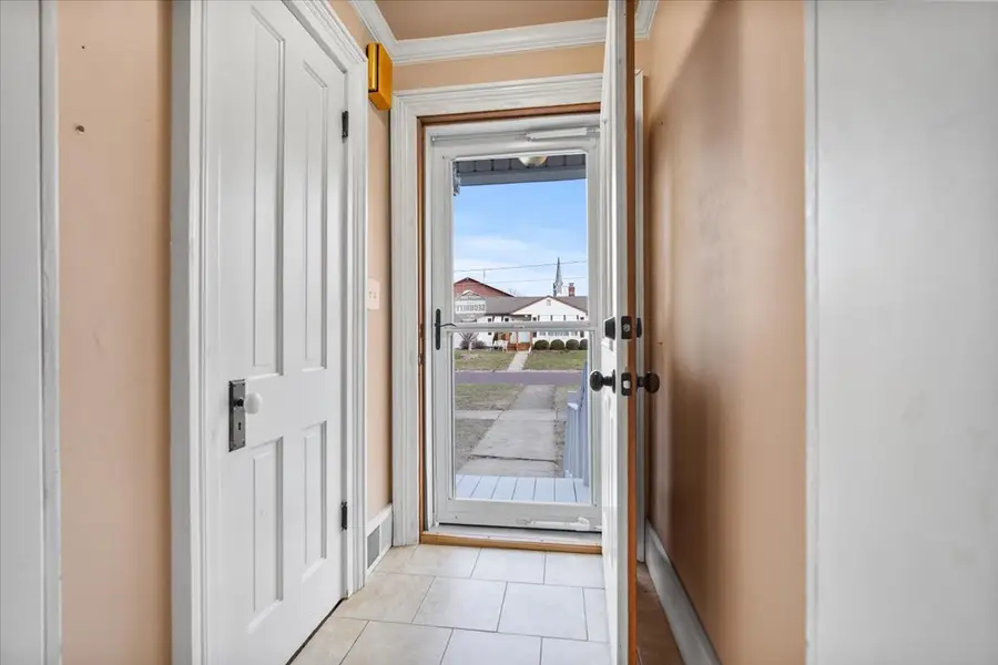 202 N Cherry Street, El Paso, IL 61738 - Image #2