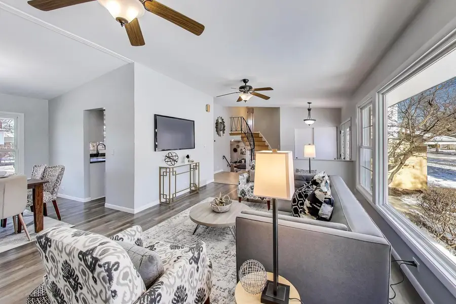 2002 N Eastwood Drive, Arlington Heights, IL 60004 - Image #3