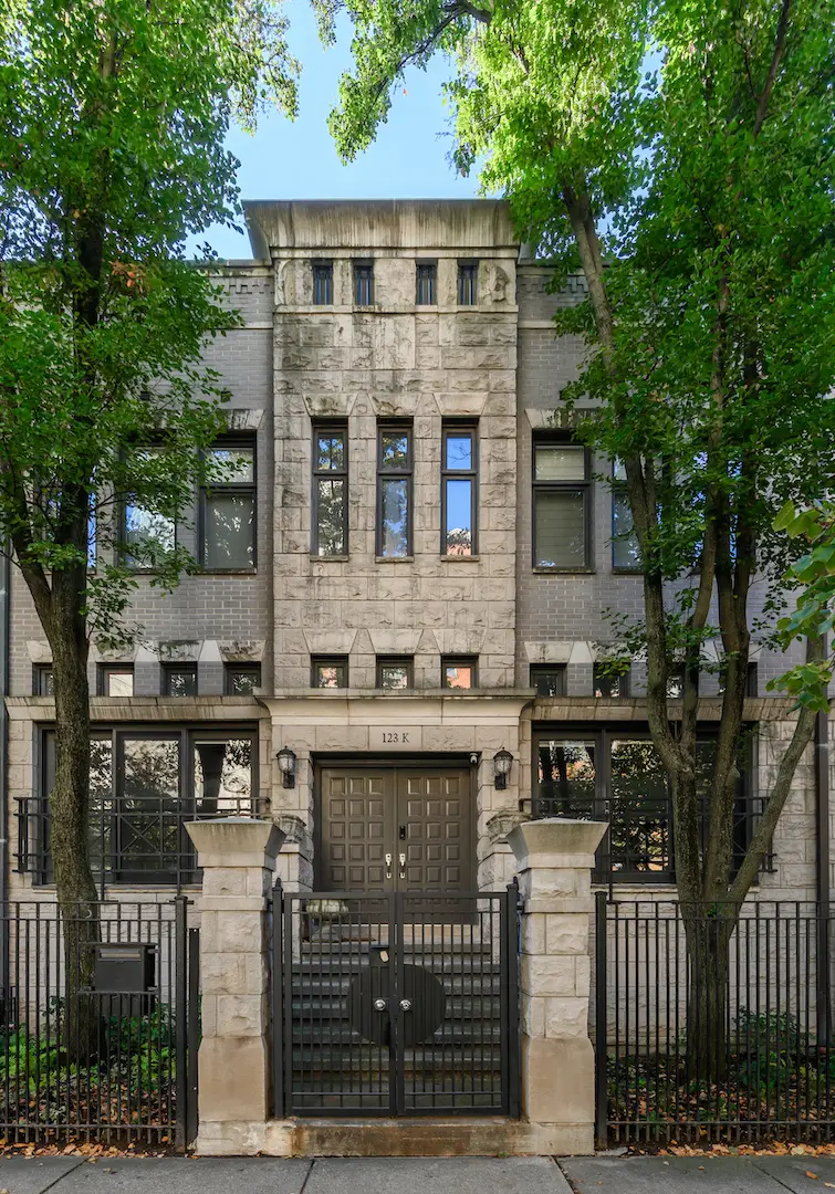 123 W Oak Street #K, Chicago, IL 60610 - Image #2