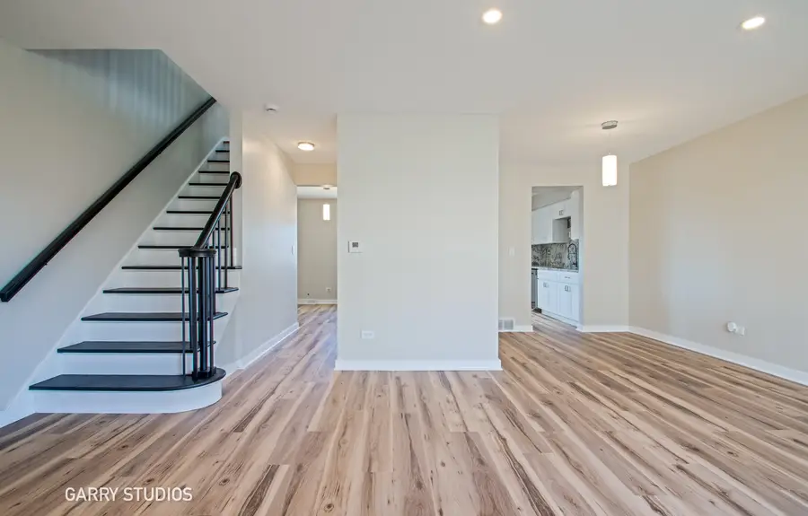 264 Bay Street, Wood Dale, IL 60191 - Image #3