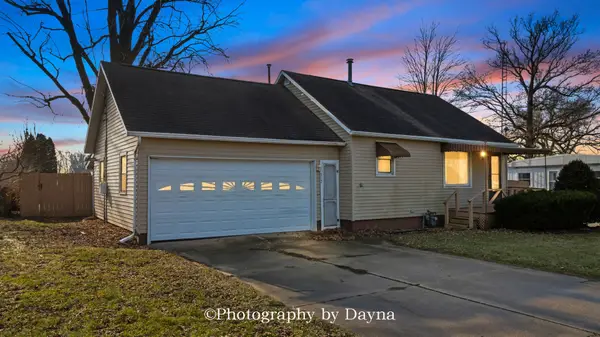 317 N Thomas Street, Martinton, IL 60951