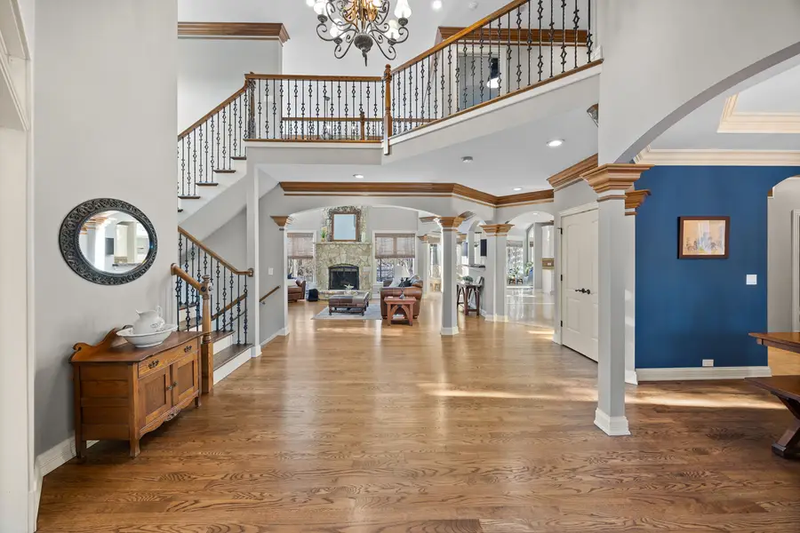 890 Reserve Court, South Elgin, IL 60177 - Image #2