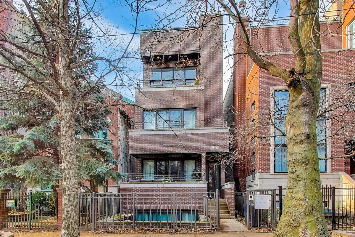 1044 N Wolcott Avenue #3, Chicago, IL 60622 - Image #1