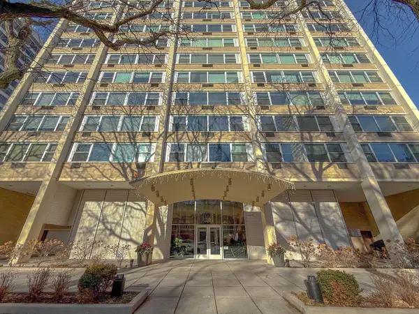 336 W Wellington Avenue #405, Chicago, IL 60657