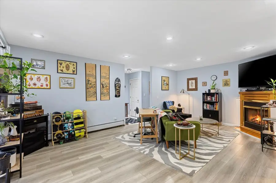 1537 W Farwell Avenue #1N, Chicago, IL 60626 - Image #3