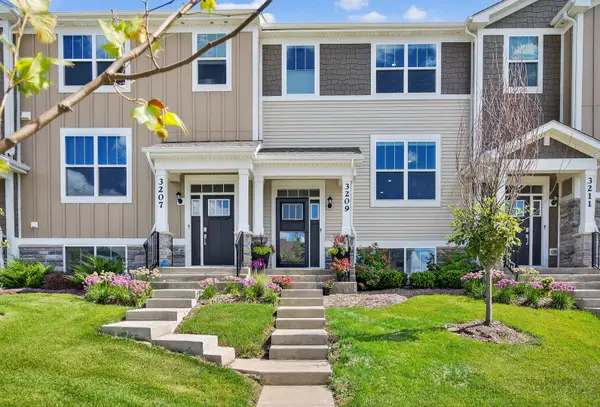 3209 Martini Street, Mundelein, IL 60060