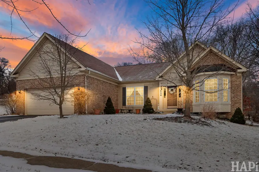 524 Park View Circle, Fox Lake, IL 60020 - Image #2