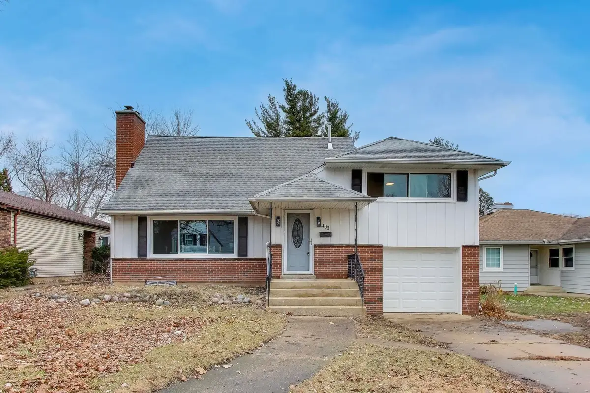 403 Dalton Avenue, Mundelein, IL 60060 - Image #1