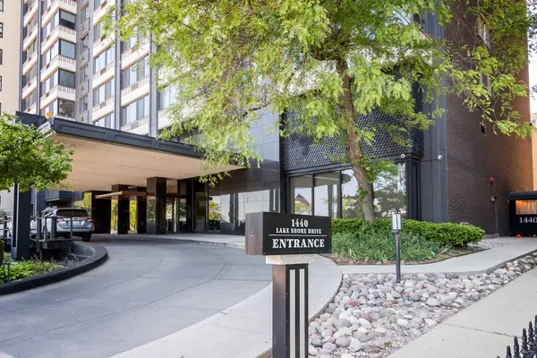 1440 N Lake Shore Drive #35A, Chicago, IL 60610