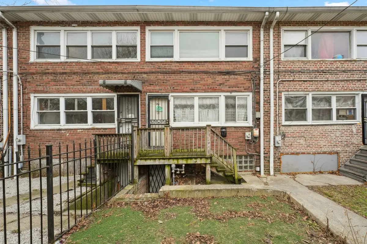 72 E 37th Street, Chicago, IL 60653 - Image #1