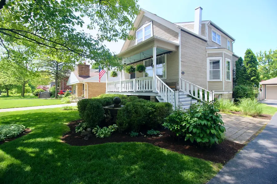 256 Blackhawk Road, Riverside, IL 60546 - #2