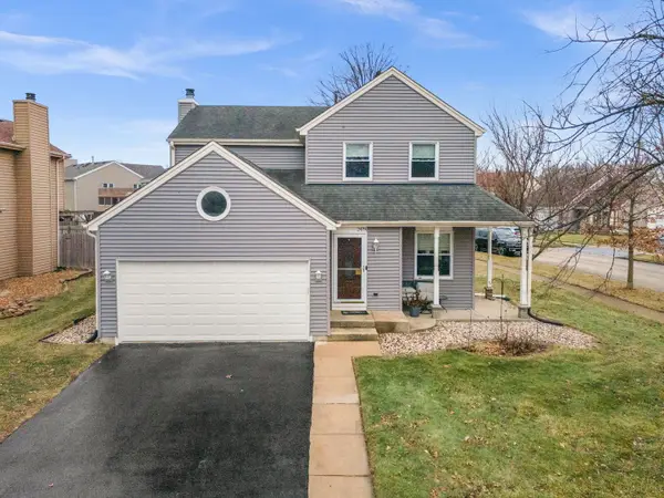 2479 Carlton Drive, Woodridge, IL 60517