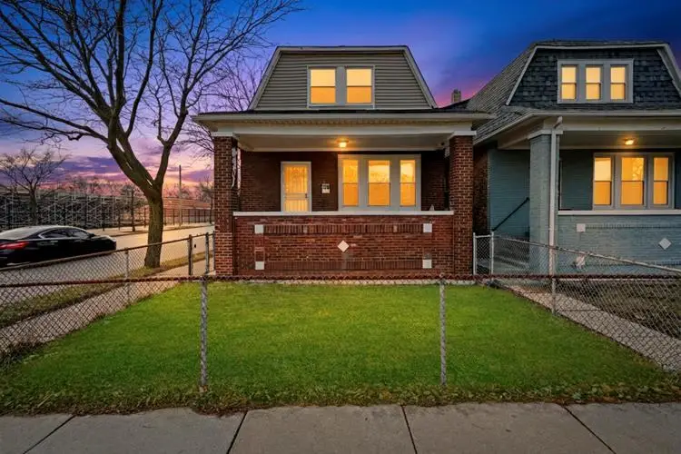 Address Withheld By Seller, Chicago, IL 60621 - Image #1