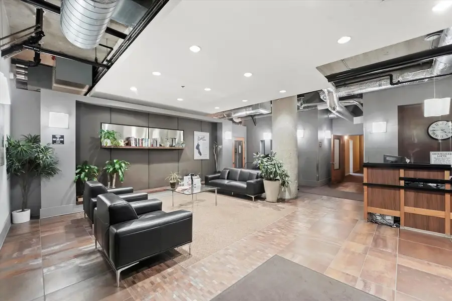 3963 W Belmont Avenue W #202, Chicago, IL 60618 - Image #2