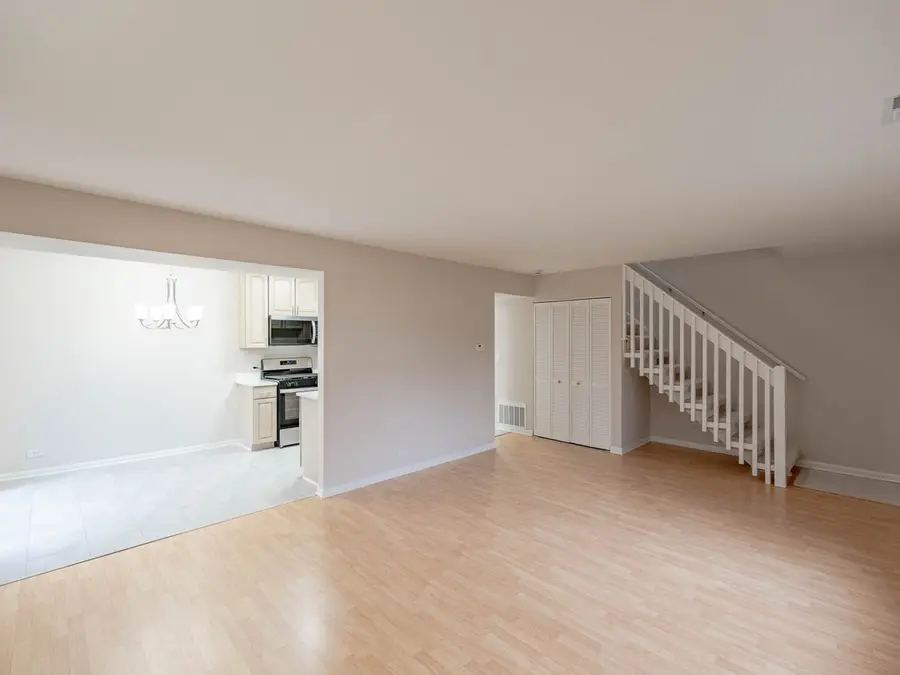 624 Breakers Point #624, Schaumburg, IL 60194 - #3