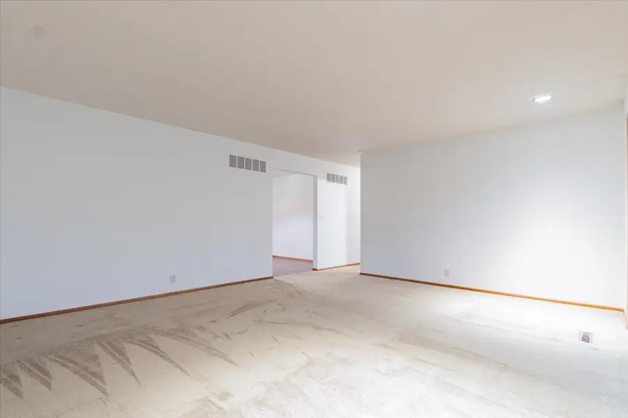 625 Bradley Drive, Bloomington, IL 61701 - Image #3