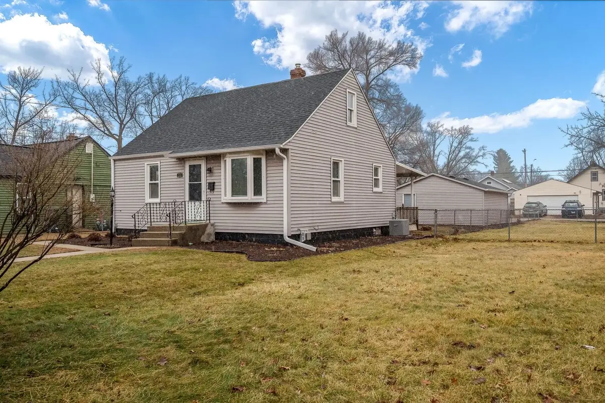 238 Sheridan Drive, Loves Park, IL 61111 - Image #1