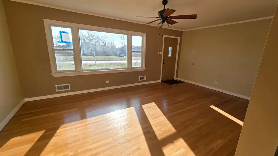 7722 W 81st Place, Bridgeview, IL 60455 - Image #2